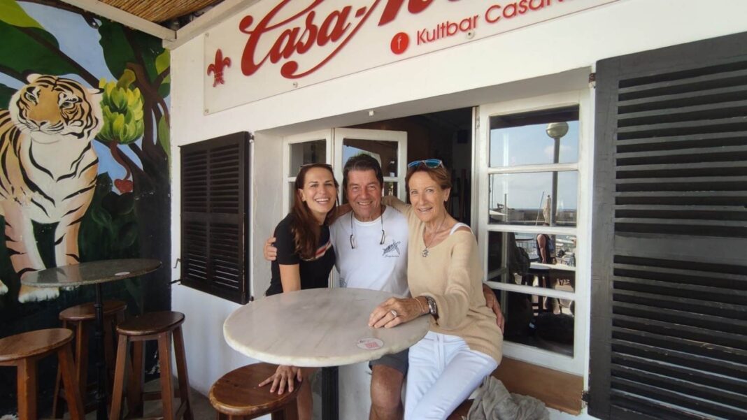 Sara de Casa Nova junto a Jackie y Max