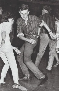 BAILANDO EL TWIST EN LOS AÑOS 70 DEL PASADO SIGLO