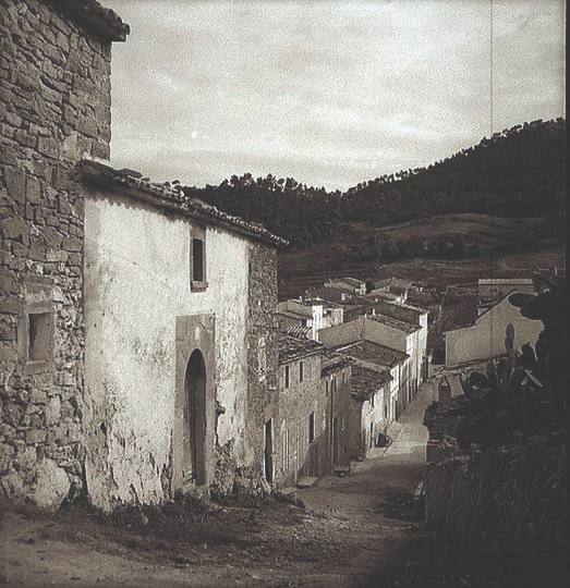 ANTES DE LA ESCALERA al CASTILLO en Capdepera