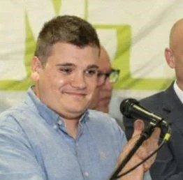 EL REGIDOR DE FIESTAS, CAMPINS, EN PLENA ACCIÓN